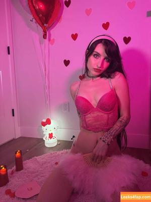 Beebee ASMR photo #0914