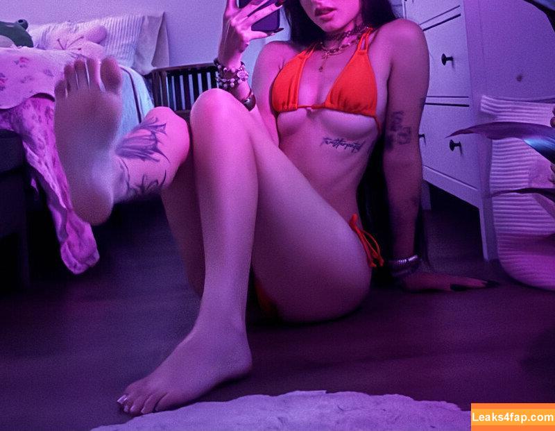 Beebee ASMR / beebeeasmr / beebeeasmr18 / beebeevip / weloveasmr leaked photo photo #1057