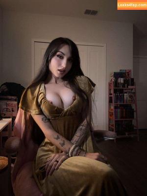 Beebee ASMR photo #1089