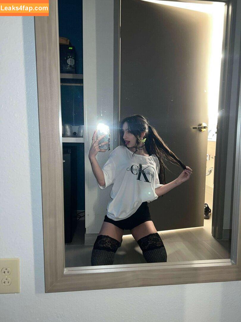 beebee / beebeeasmr leaked photo photo #0077