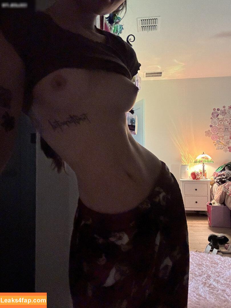 beebee / beebeeasmr leaked photo photo #0531