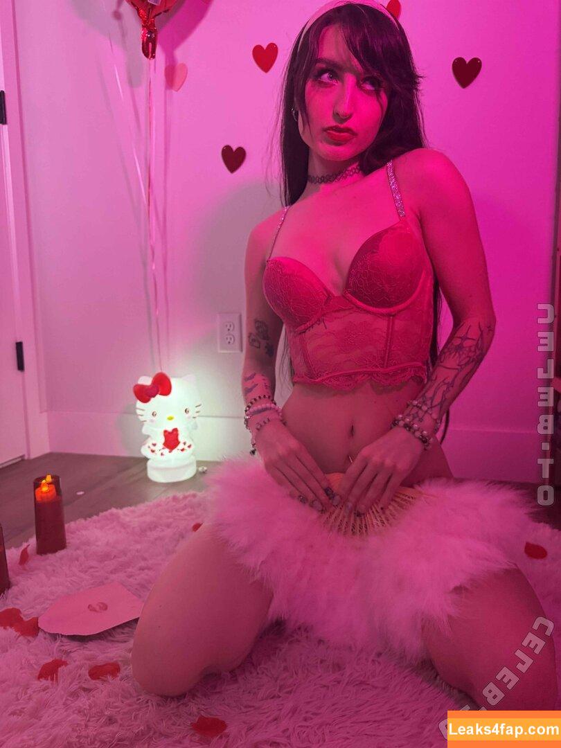 beebee / beebeeasmr leaked photo photo #0627