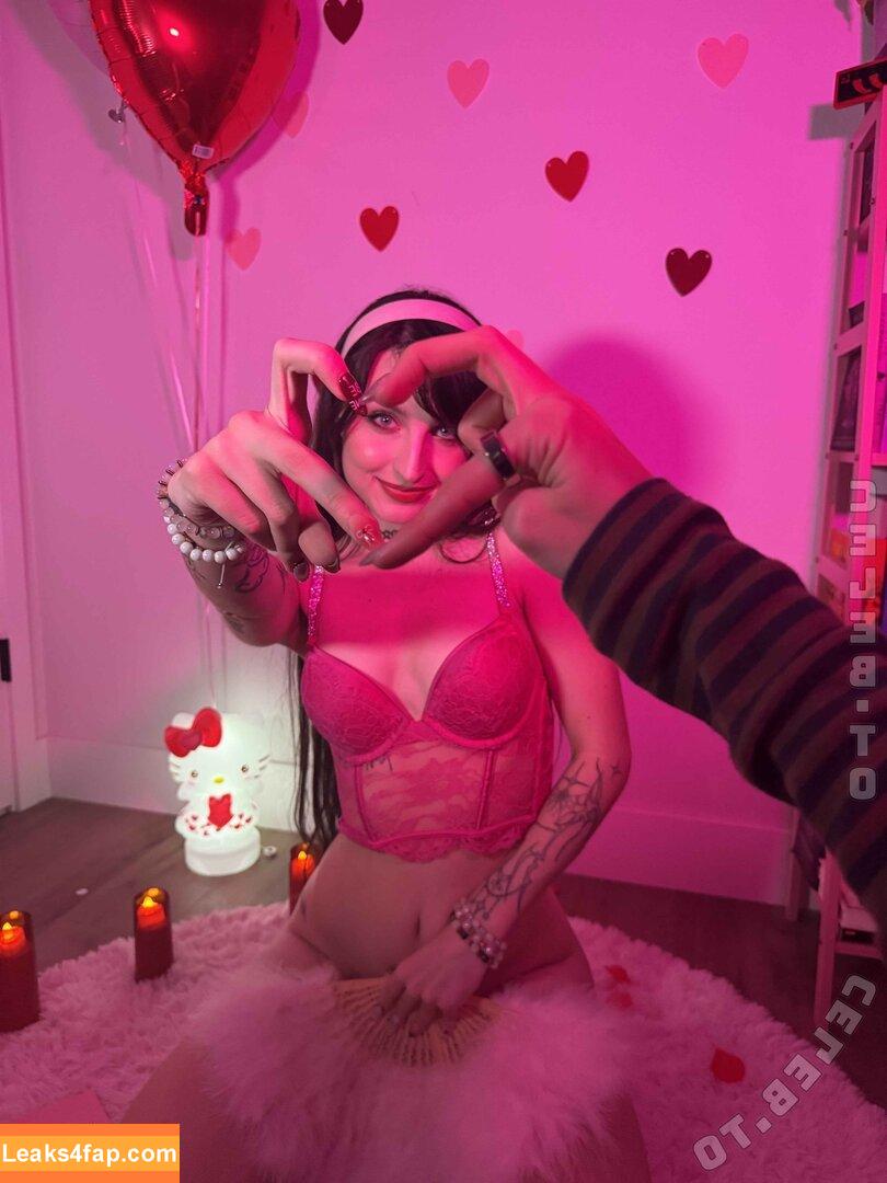 beebee / beebeeasmr leaked photo photo #0637