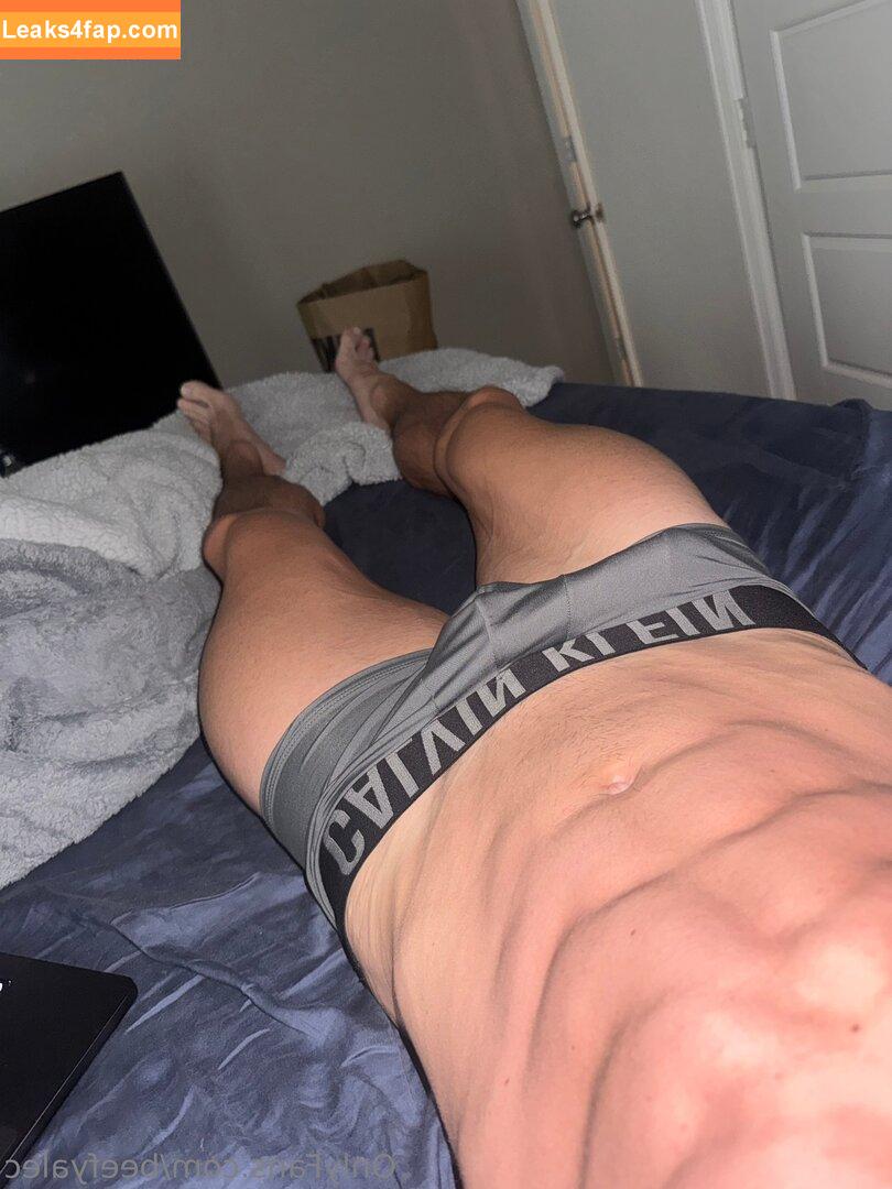 beefyalec /  leaked photo photo #0001
