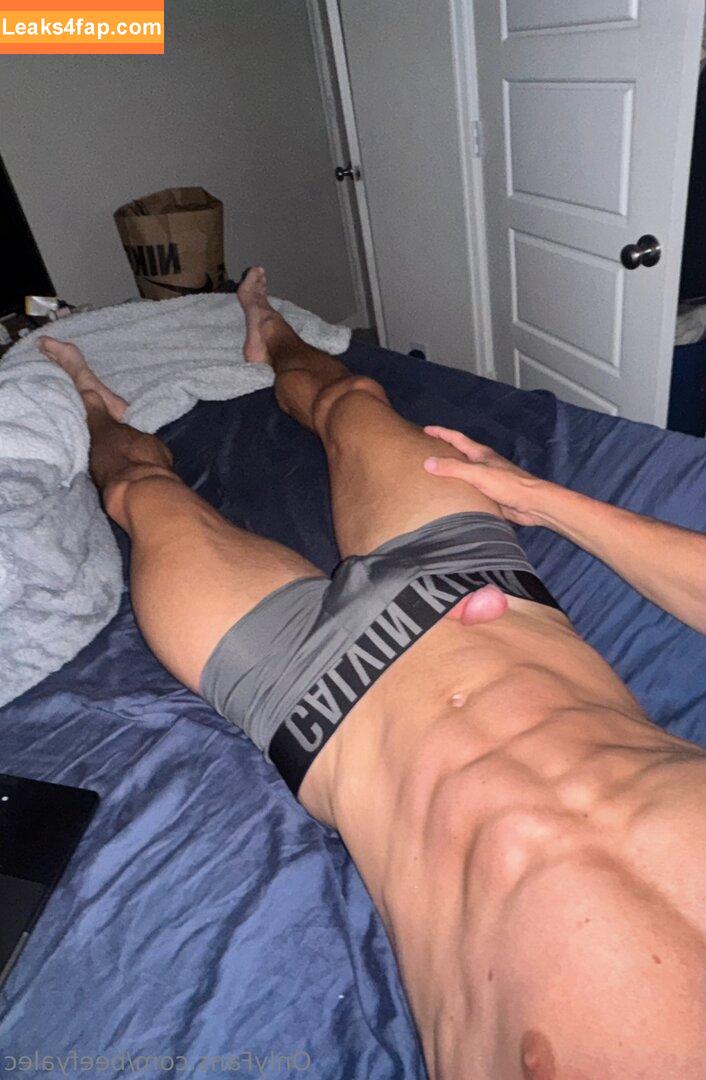 beefyalec /  leaked photo photo #0002
