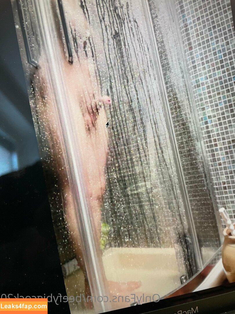 beefybigcock23 /  leaked photo photo #0004