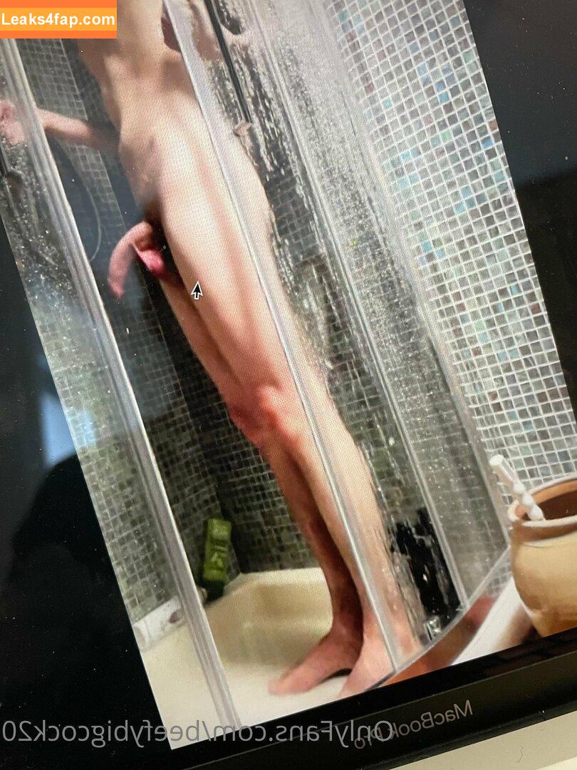 beefybigcock23 /  leaked photo photo #0005