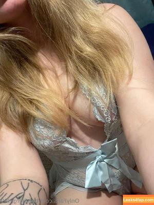 Beemergirl photo #0003