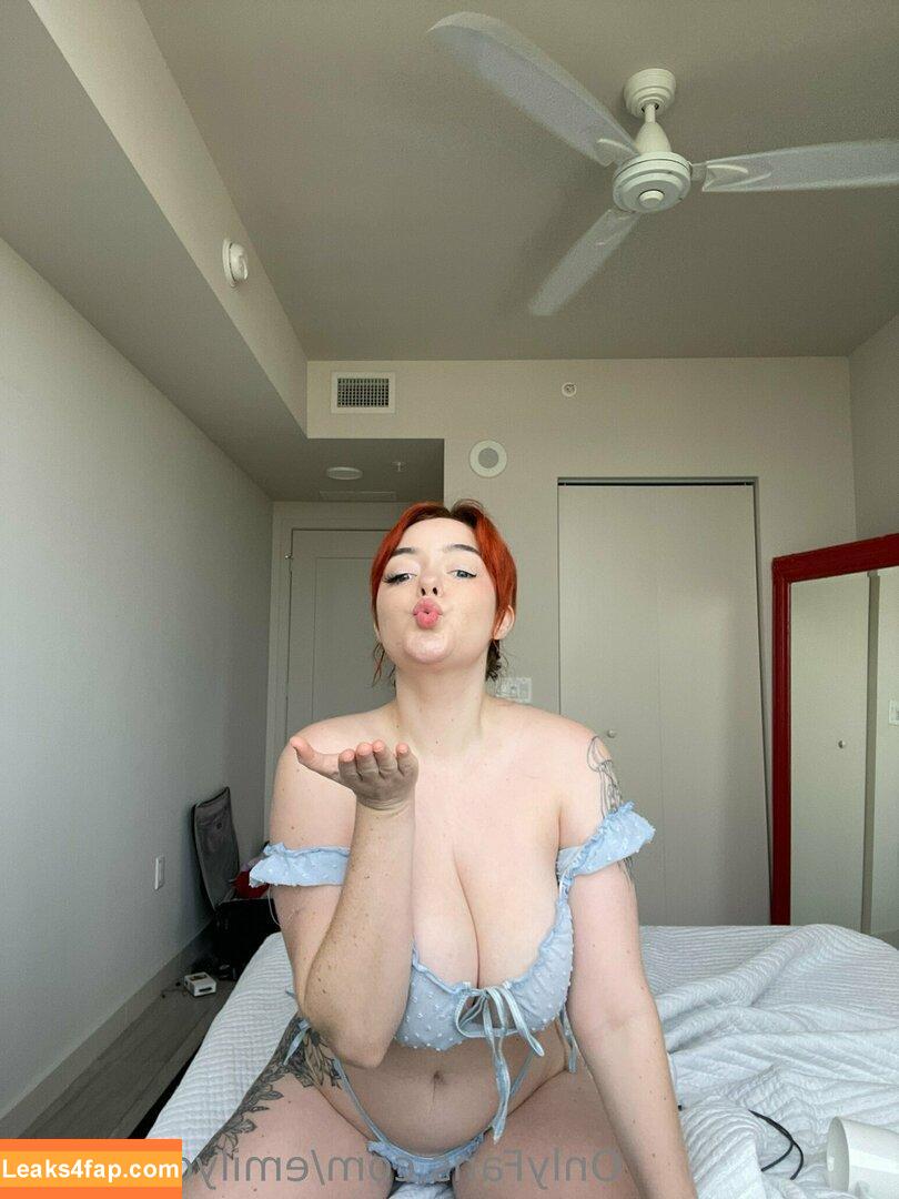 behindem /  leaked photo photo #0060