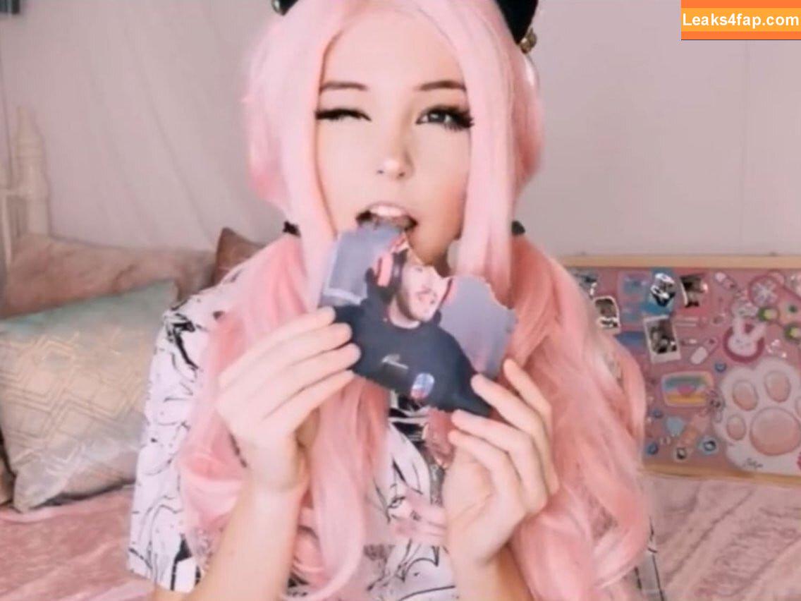 Bel Delphine /  leaked photo photo #0024