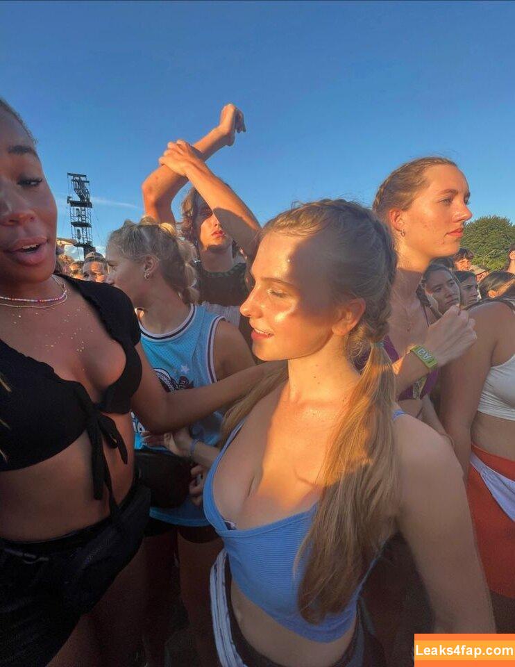 Bela S / bela_mt / sweetbellaxxx leaked photo photo #0052