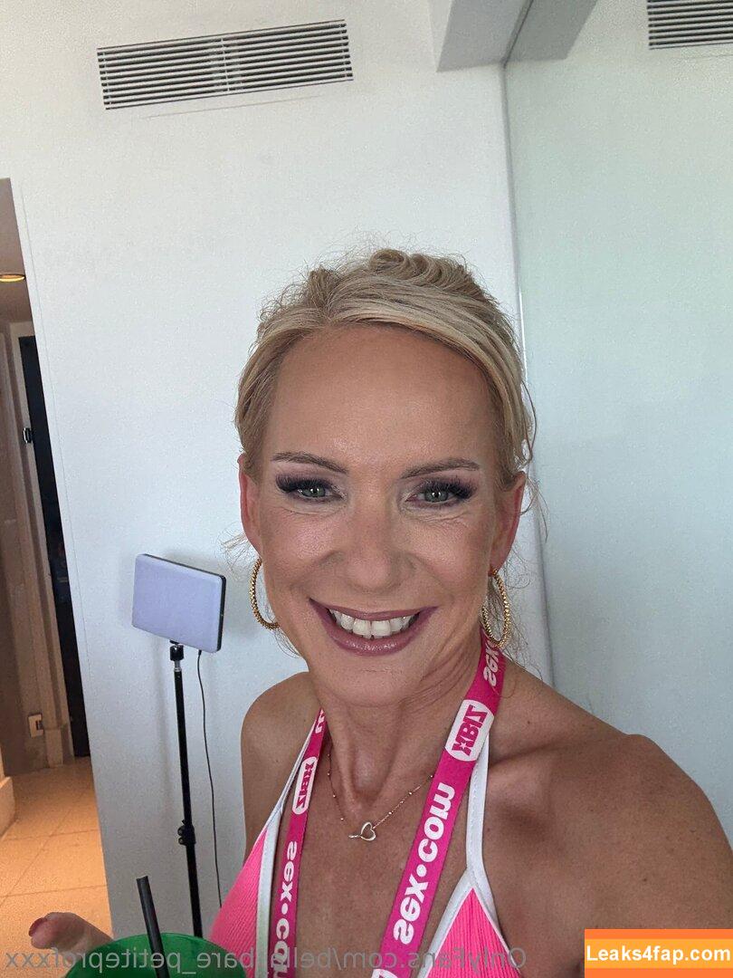bella_bare_petiteprofxxx / brotherofcolor leaked photo photo #0075