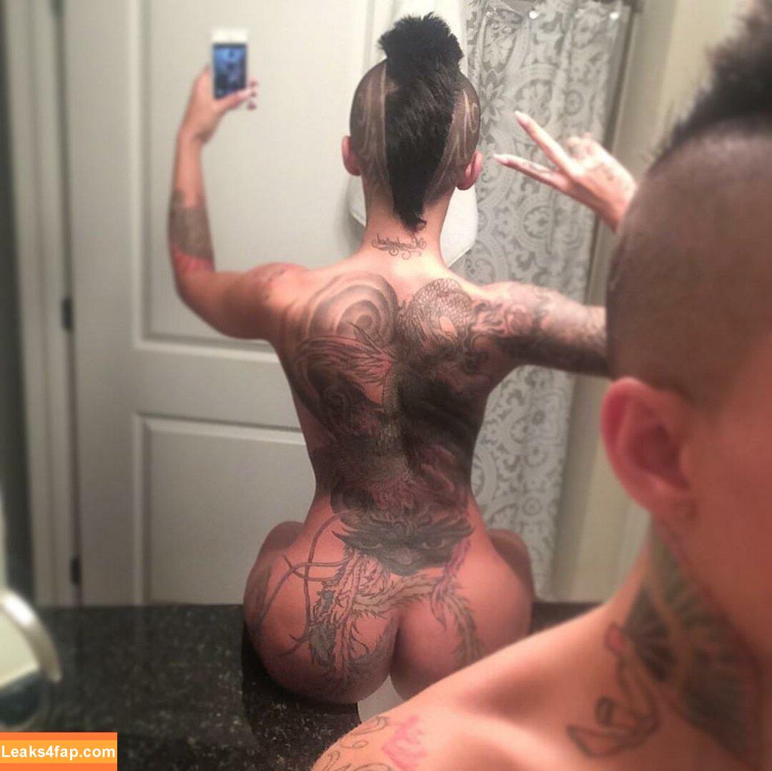 Bella Bellz / bellainkybellz / https: / i_am_bellabellz / inkybellabellz leaked photo photo #0048