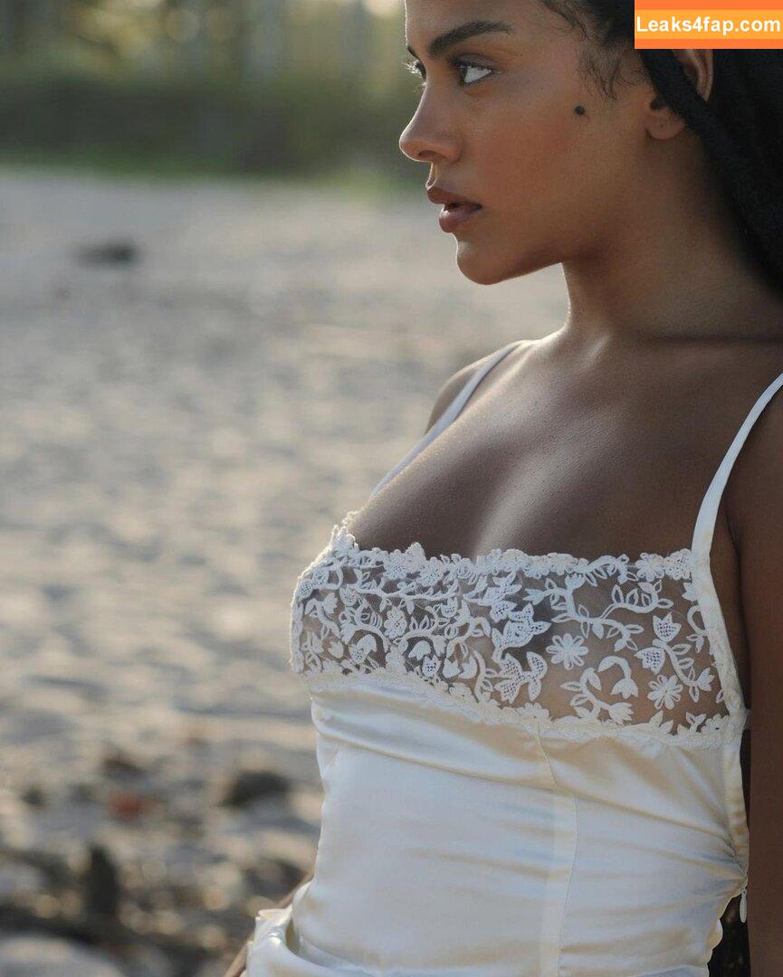 Bella Campos / bellacampox / camposbella leaked photo photo #0119