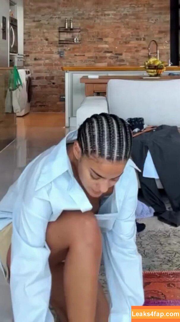 Bella Campos / bellacampox / camposbella leaked photo photo #0173