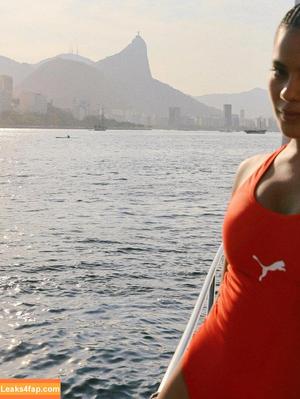 Bella Campos фото #0177