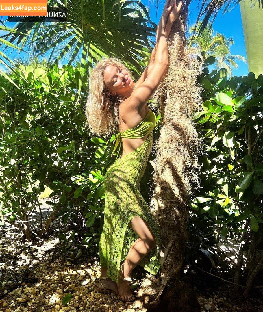 Bella Chadwick /  leaked photo photo #0006
