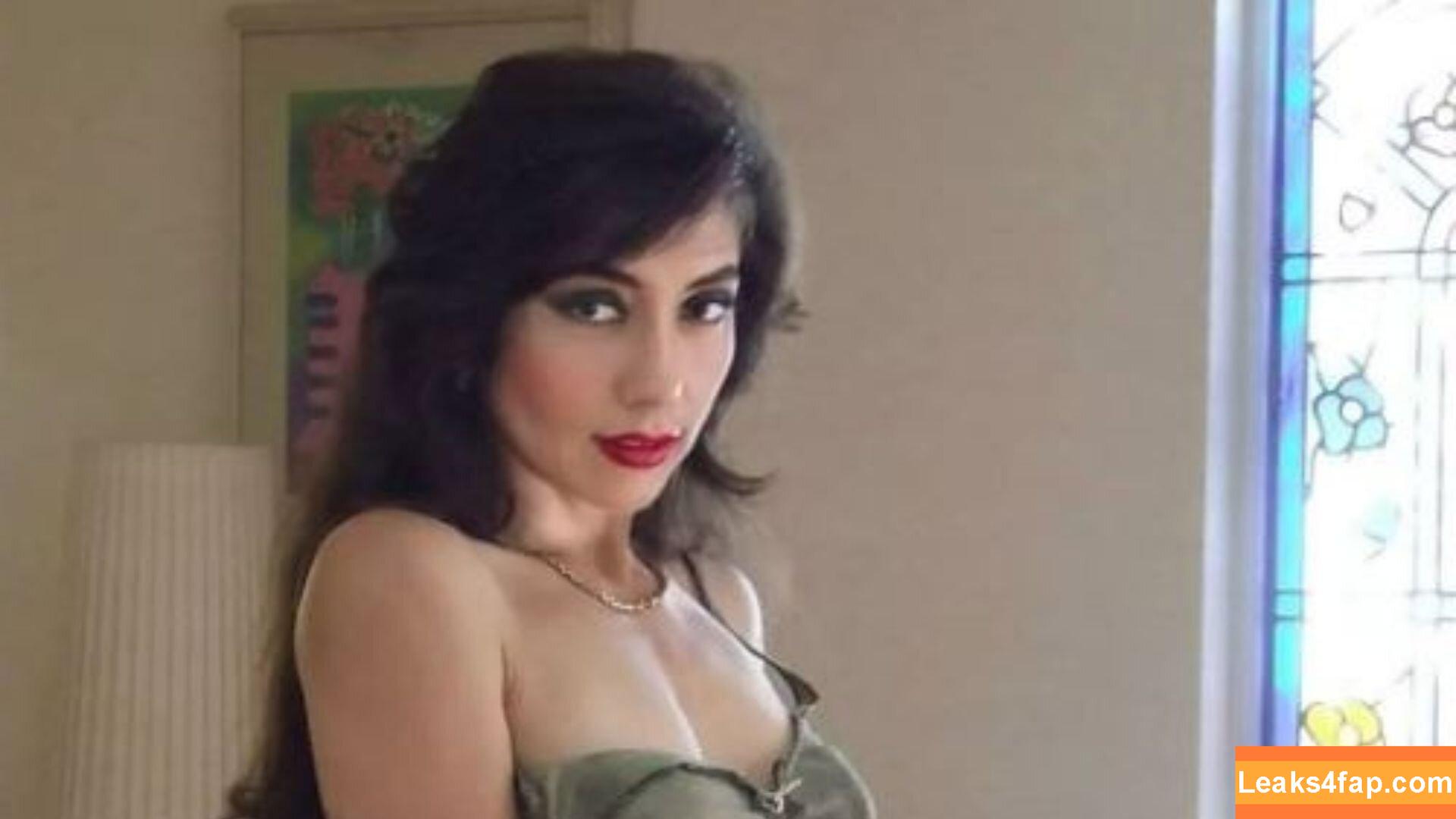 Bella De La Vega /  leaked photo photo #0007