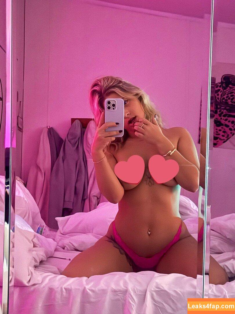 Bella Farn / bellafans69 / bellaorganicfarm leaked photo photo #0009