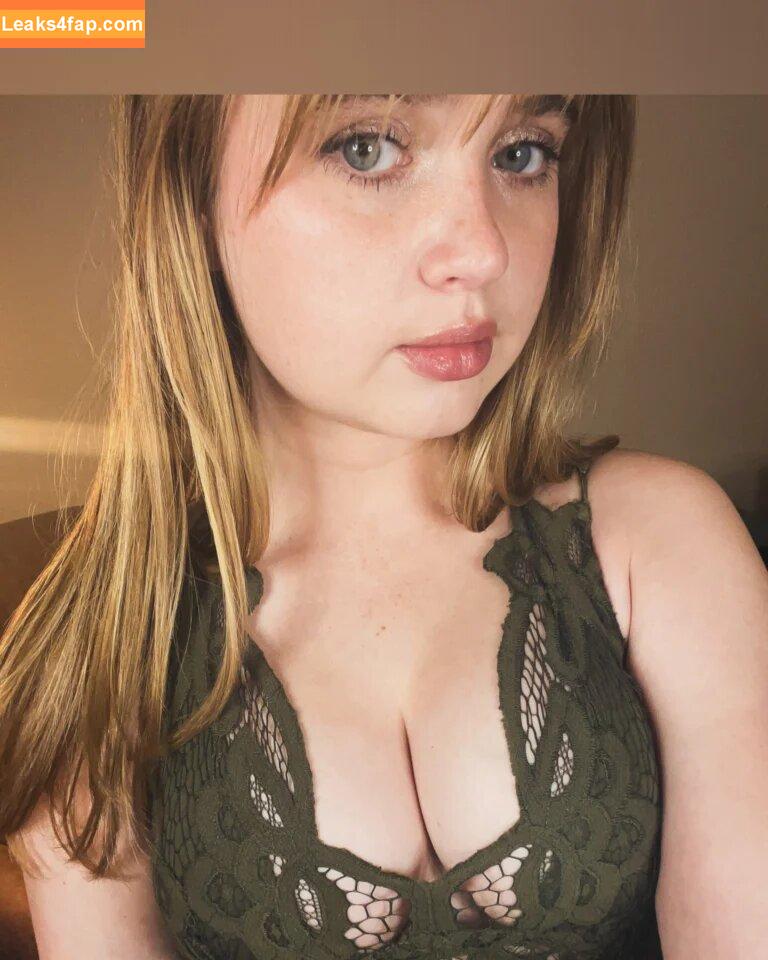 Bella Marie Berrada /  leaked photo photo #0007