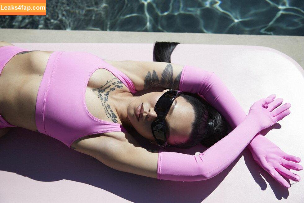 Bella Poarch / bellapoarch / bllapoarch leaked photo photo #0177