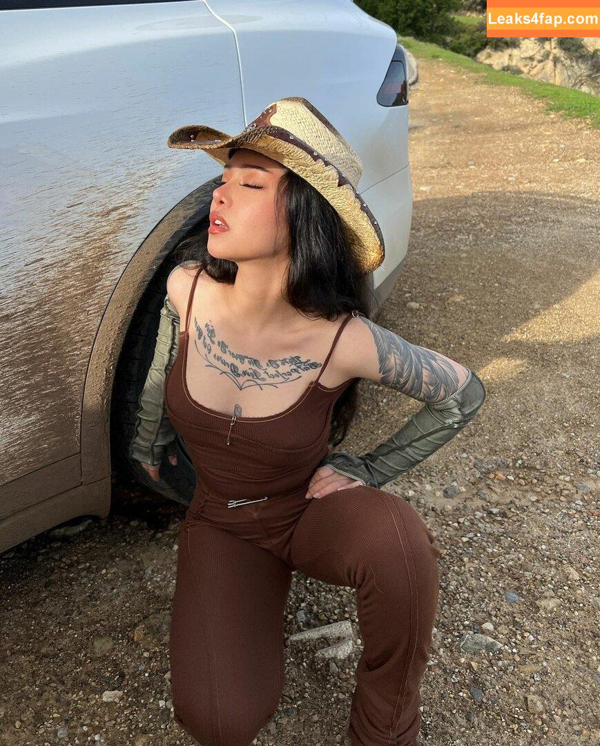 Bella Poarch / bellapoarch / bllapoarch leaked photo photo #0202