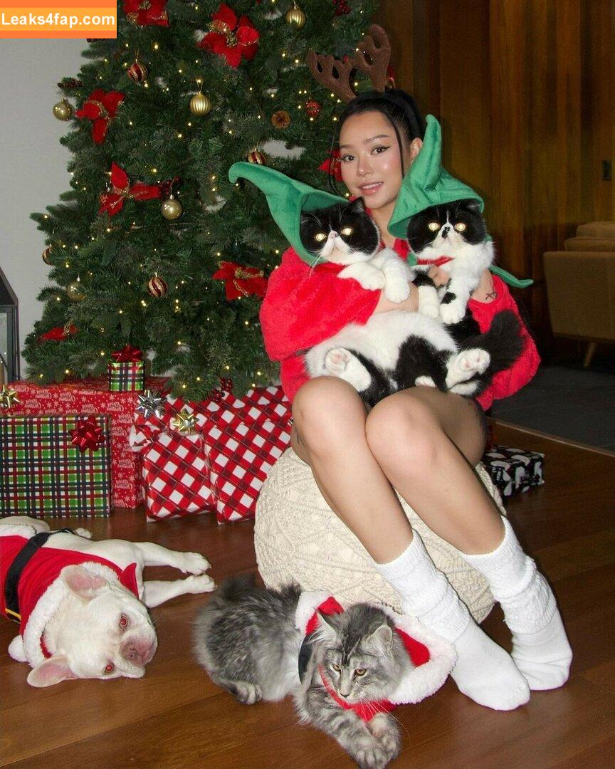 Bella Poarch / bellapoarch / bllapoarch leaked photo photo #0456