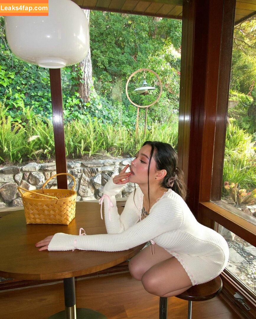 Bella Poarch / bellapoarch / bllapoarch leaked photo photo #0537