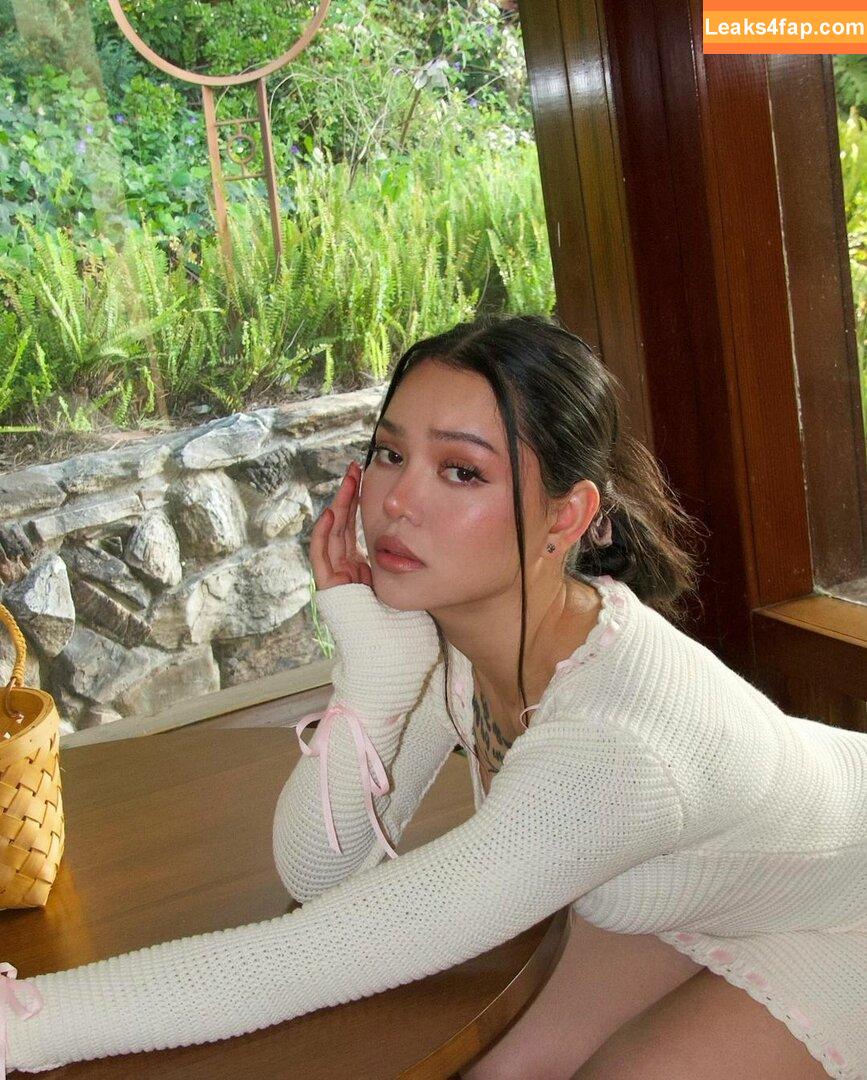 Bella Poarch / bellapoarch / bllapoarch leaked photo photo #0538