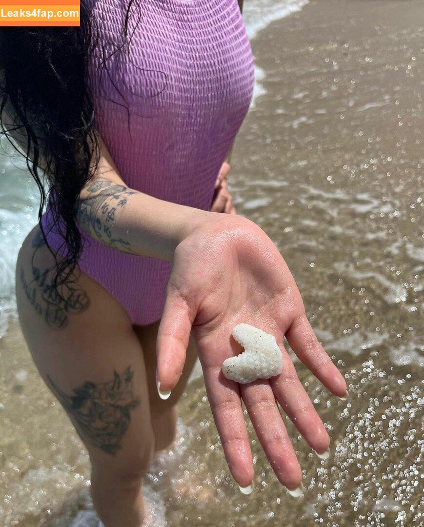 Bella Poarch / bellapoarch / bllapoarch leaked photo photo #0591