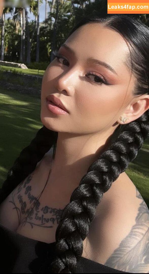 Bella Poarch / bellapoarch / bllapoarch слитое фото фото #0655