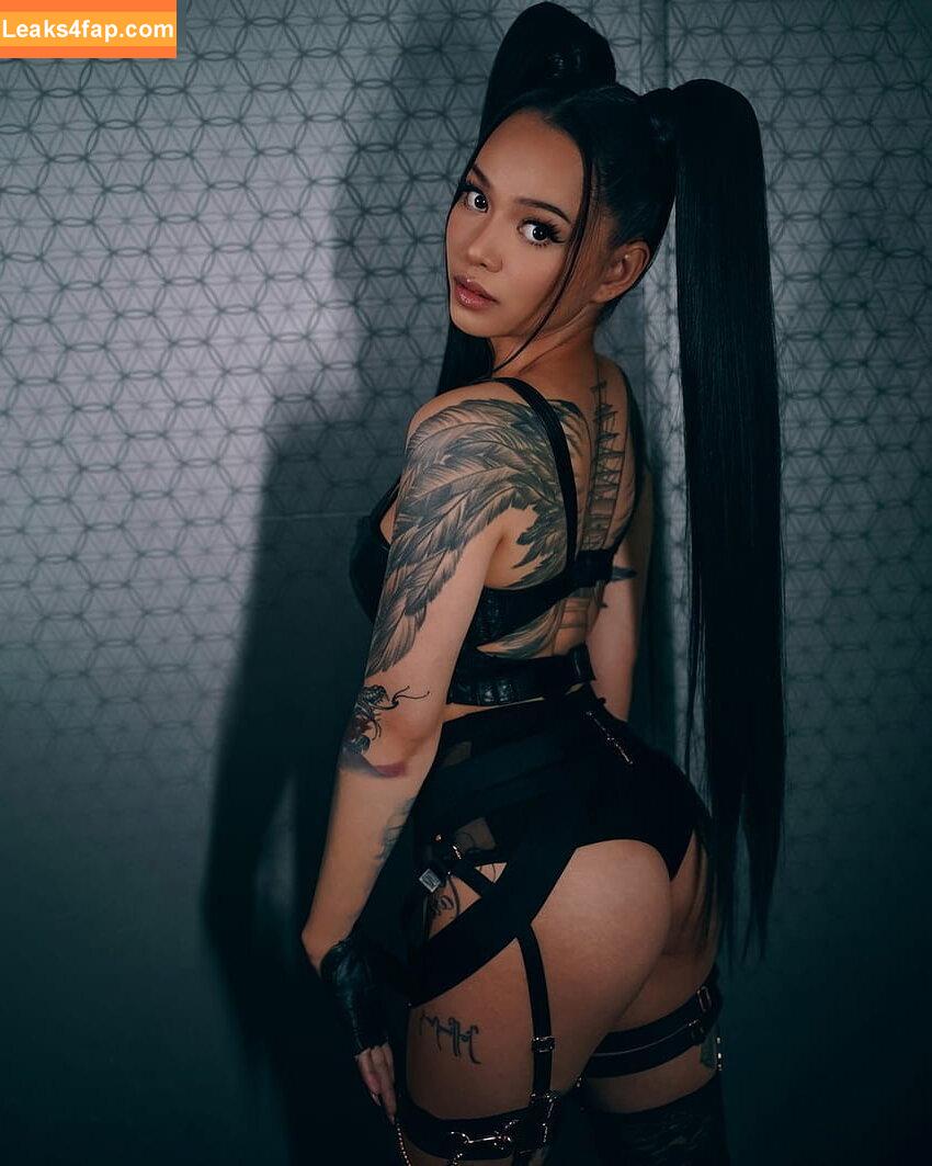 Bella Poarch / bellapoarch / bllapoarch слитое фото фото #0705