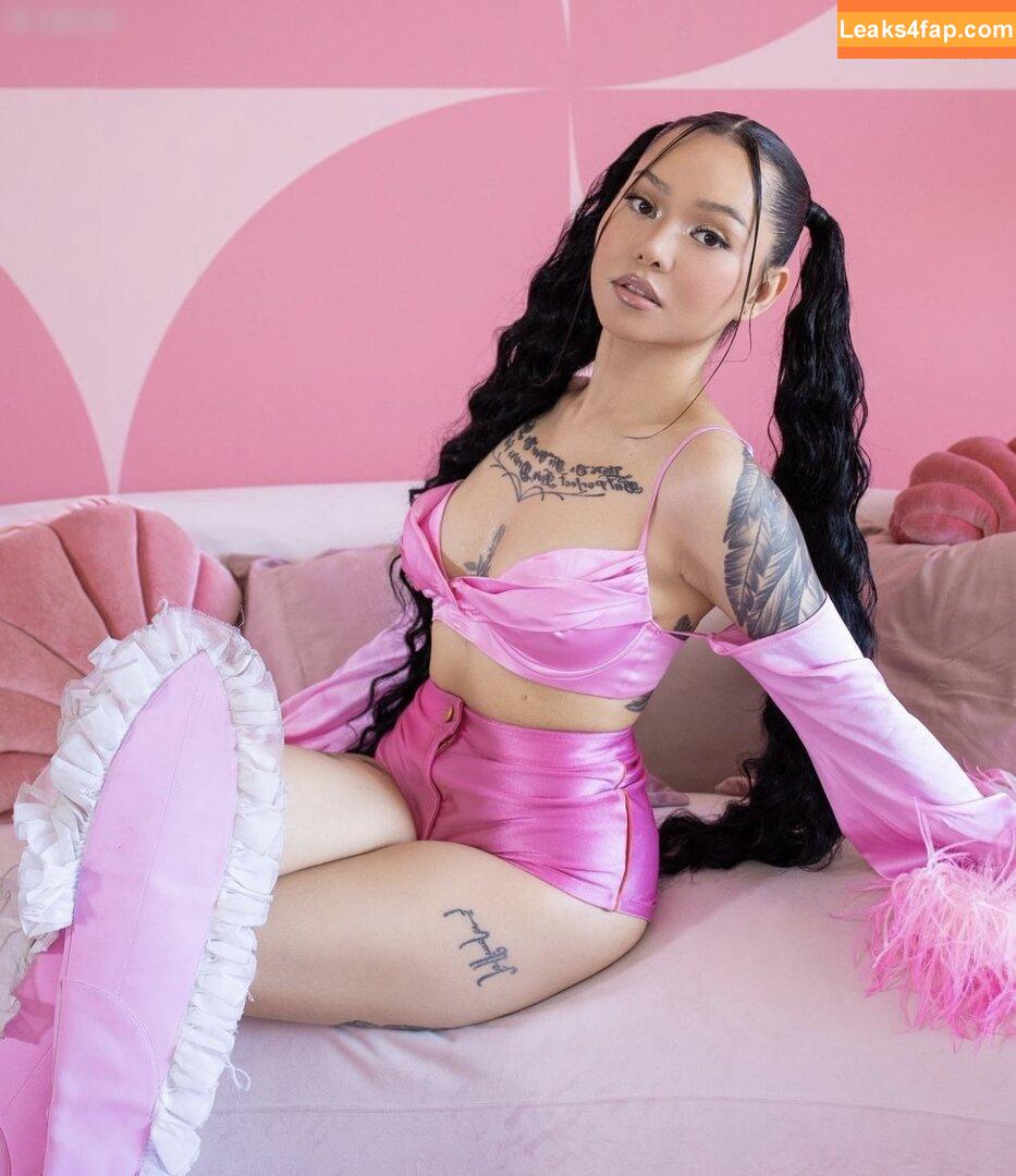 Bella Poarch / bellapoarch / bllapoarch слитое фото фото #0750