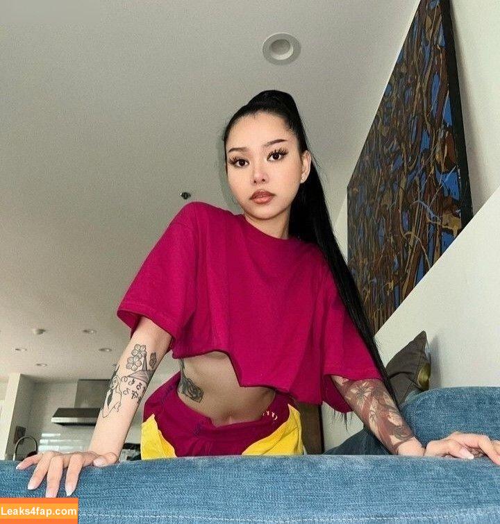 Bella Poarch / bellapoarch / bllapoarch слитое фото фото #0770