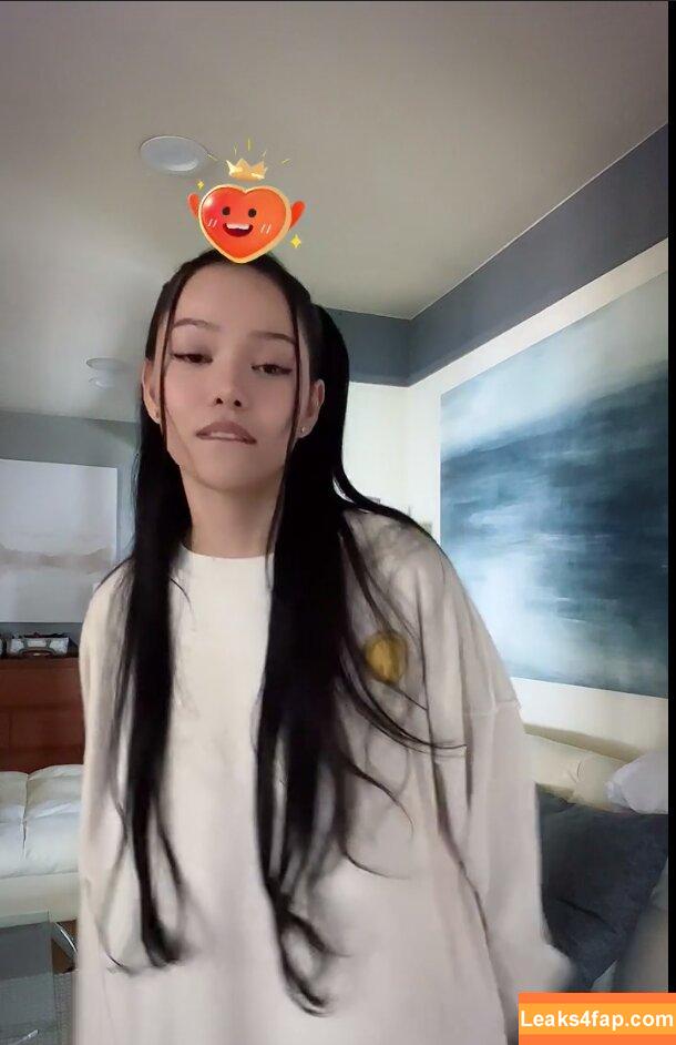 Bella Poarch / bellapoarch / bllapoarch leaked photo photo #0837