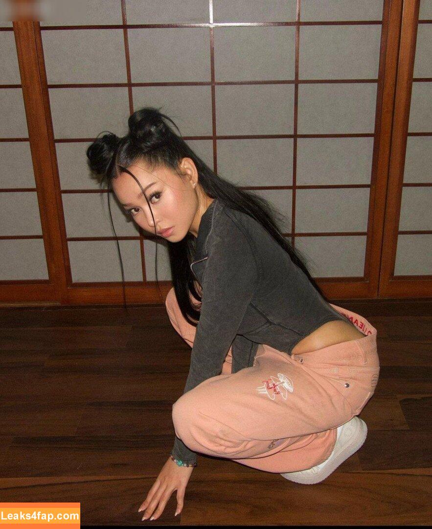 Bella Poarch / bellapoarch / bllapoarch слитое фото фото #0879