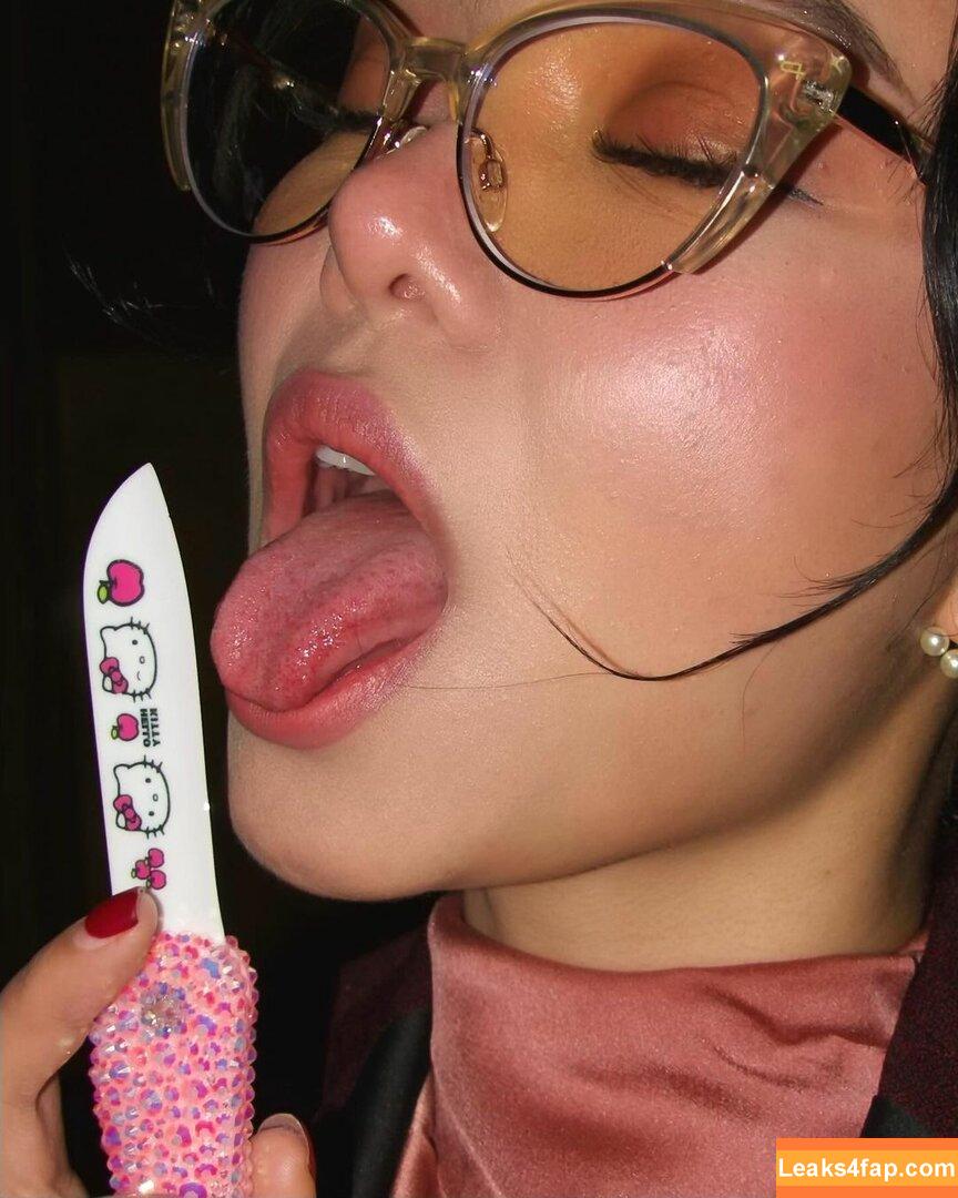 Bella Poarch / bellapoarch / bllapoarch leaked photo photo #0883