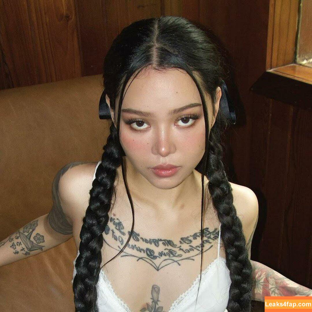 Bella Poarch / bellapoarch / bllapoarch leaked photo photo #0902