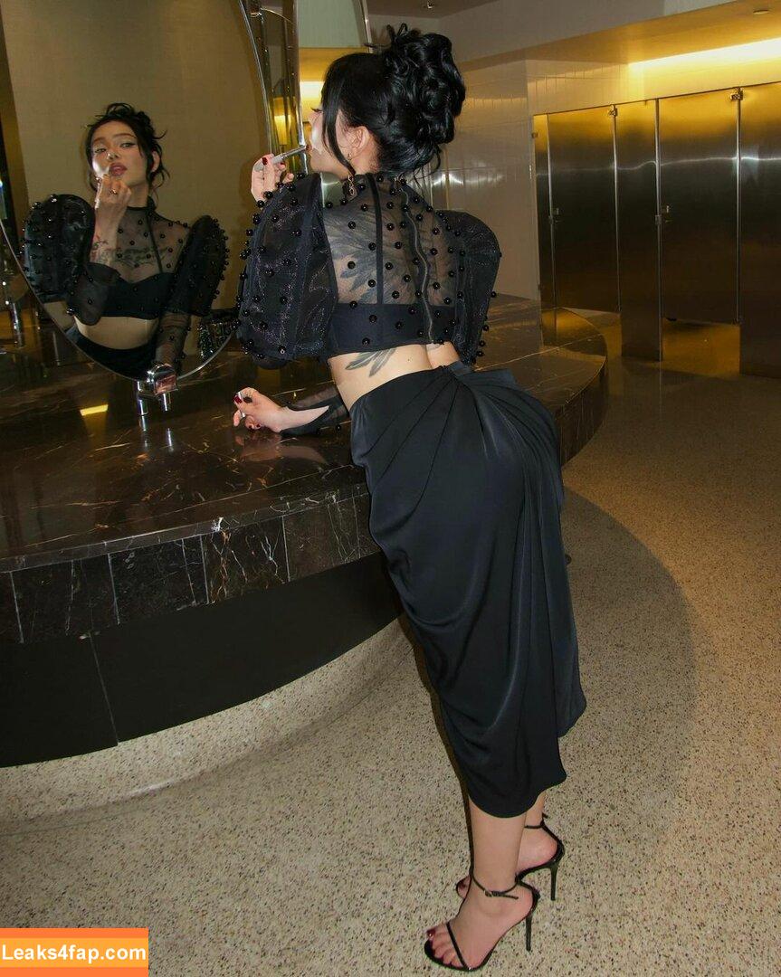 Bella Poarch / bellapoarch / bllapoarch leaked photo photo #0945