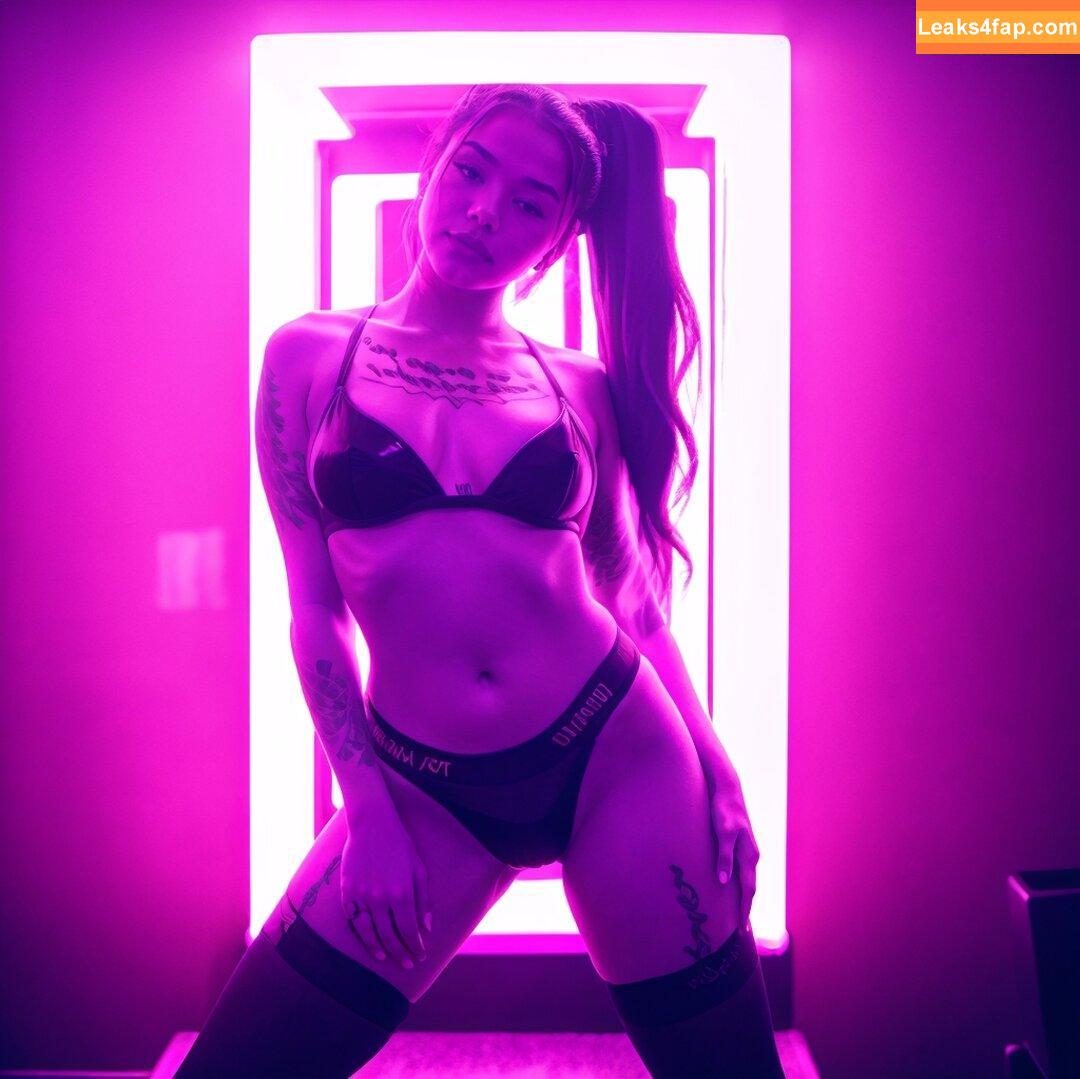 Bella Poarch / bellapoarch / bllapoarch leaked photo photo #0967