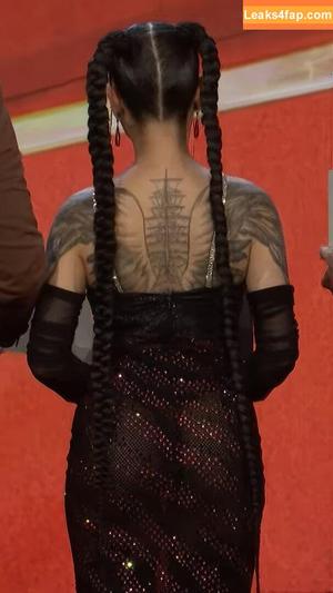 Bella Poarch photo #0366