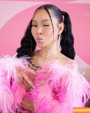 Bella Poarch photo #0388