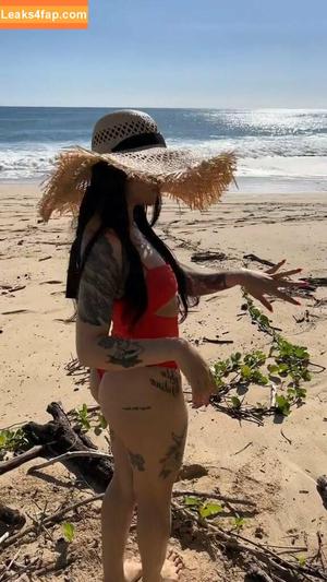 Bella Poarch photo #0450