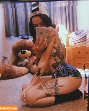 Bella Poarch photo #0645