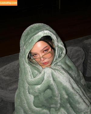 Bella Poarch фото #0673