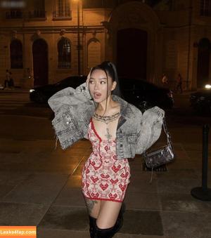 Bella Poarch фото #0744