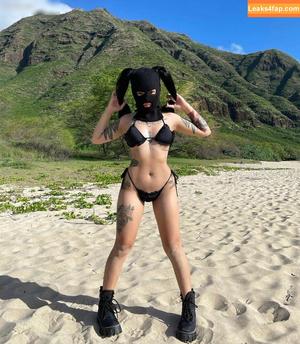 Bella Poarch фото #0788