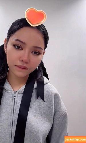 Bella Poarch фото #0850