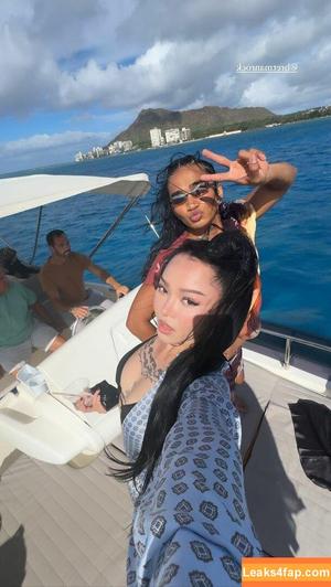 Bella Poarch photo #0909