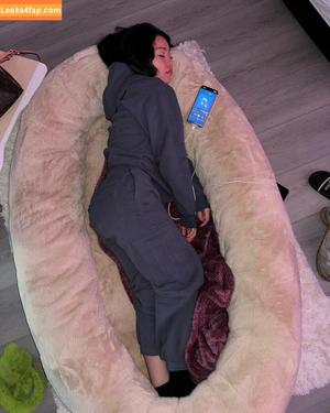 Bella Poarch photo #0916